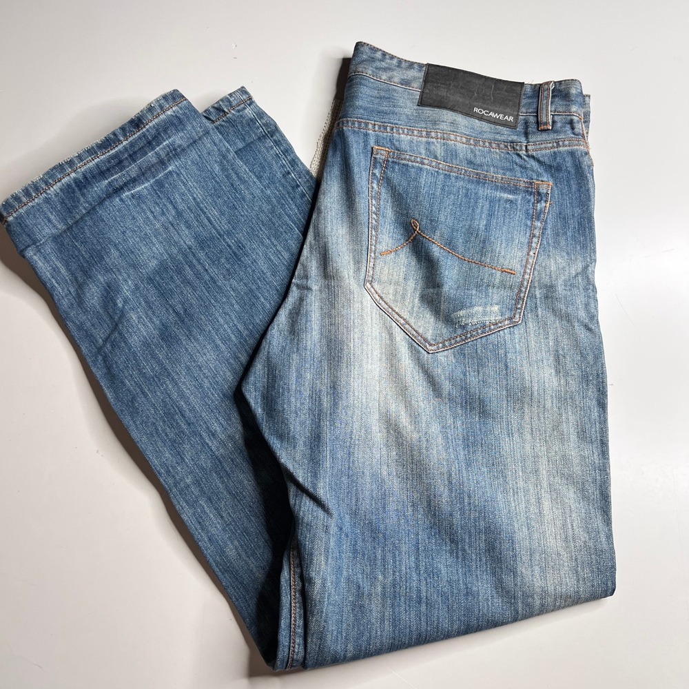 Rocawear Classic Fit Mens Jeans 38x31 Medium Wash‎ Distressed Straight Leg Denim